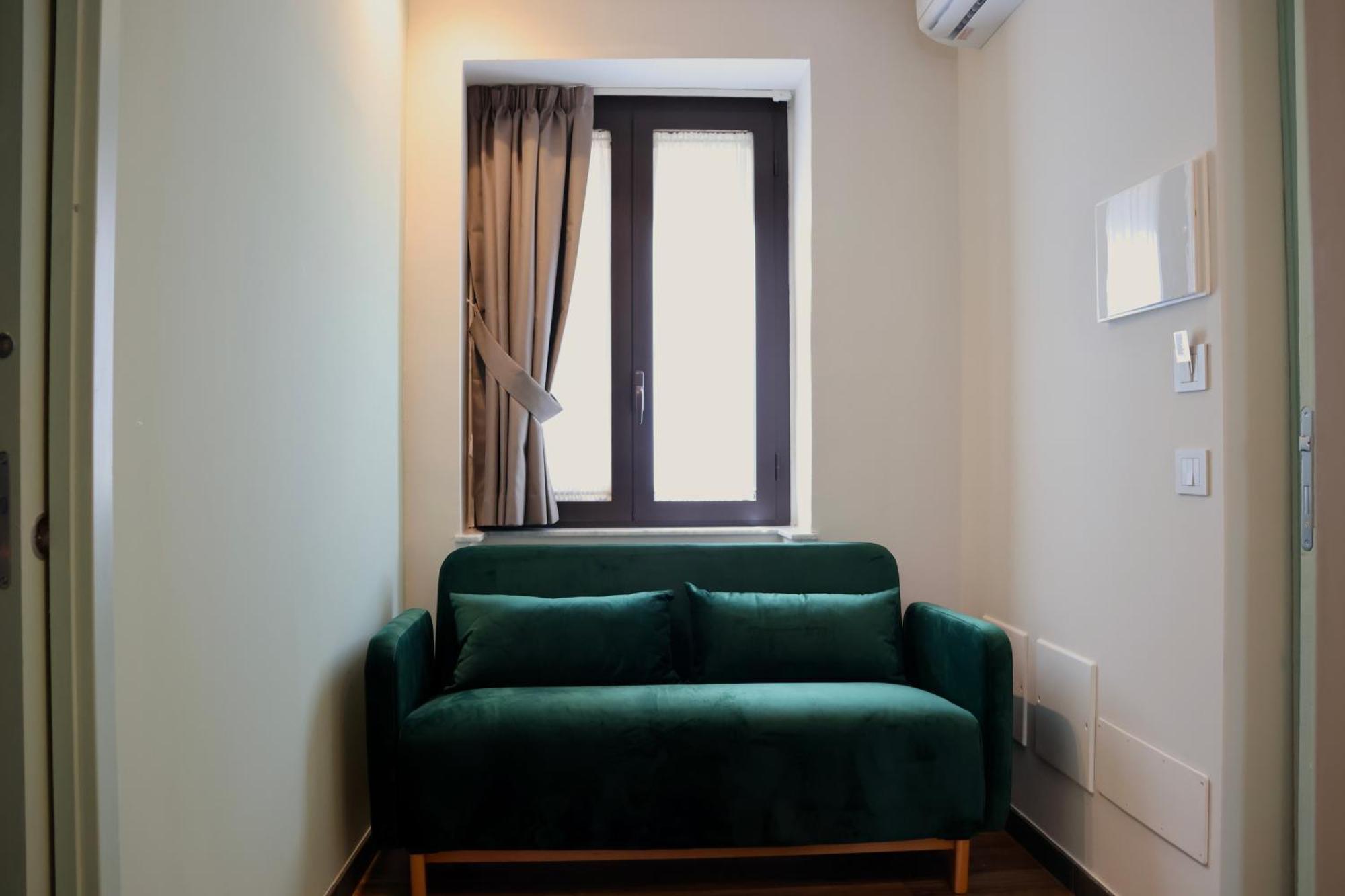 Holiday Lux Boutique Room CTA Room photo