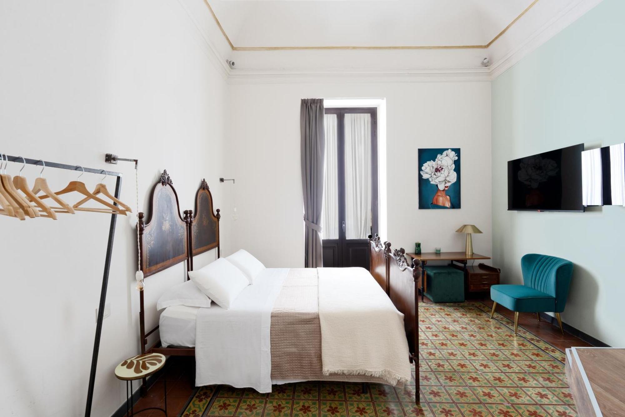 Holiday Lux Boutique Room CTA Exterior photo